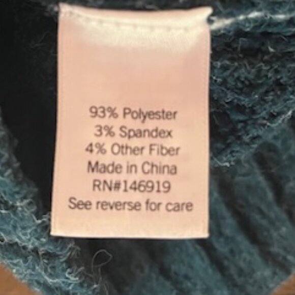 SO Colorblock Waffle Knit Sweater - Picture 15 of 16